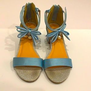 Badgley Mischka Pernia Pearl Heels - size 2